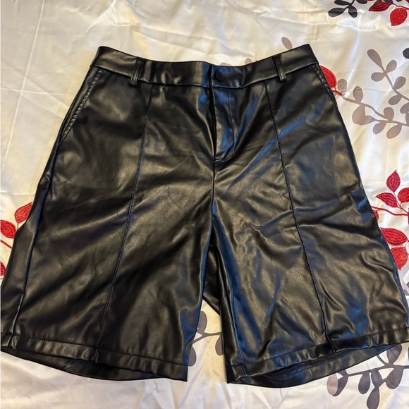 Black Faux Leather Shorts - Picture 1 of 4